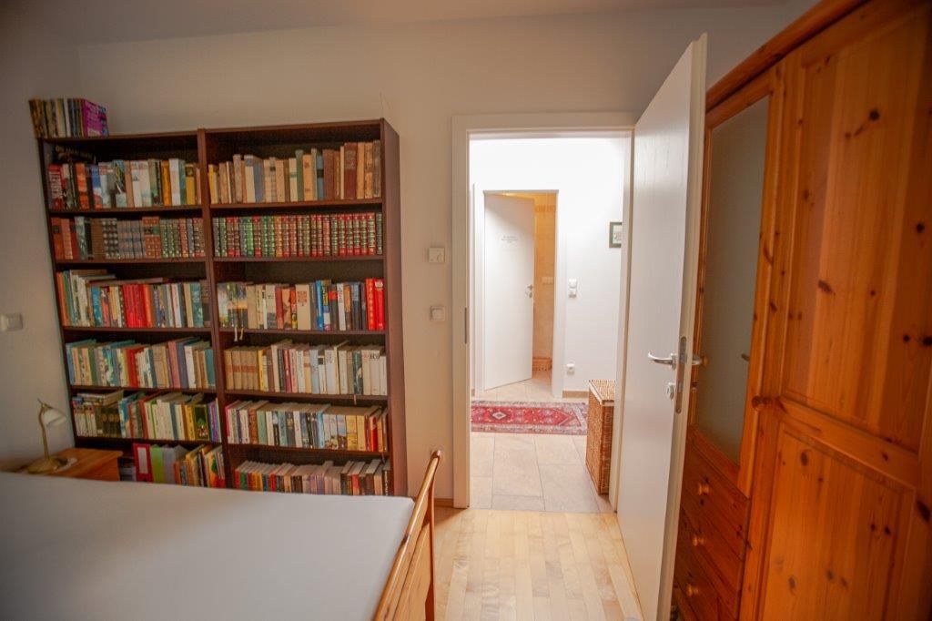 Zimmer 1 mit eigenem Bad