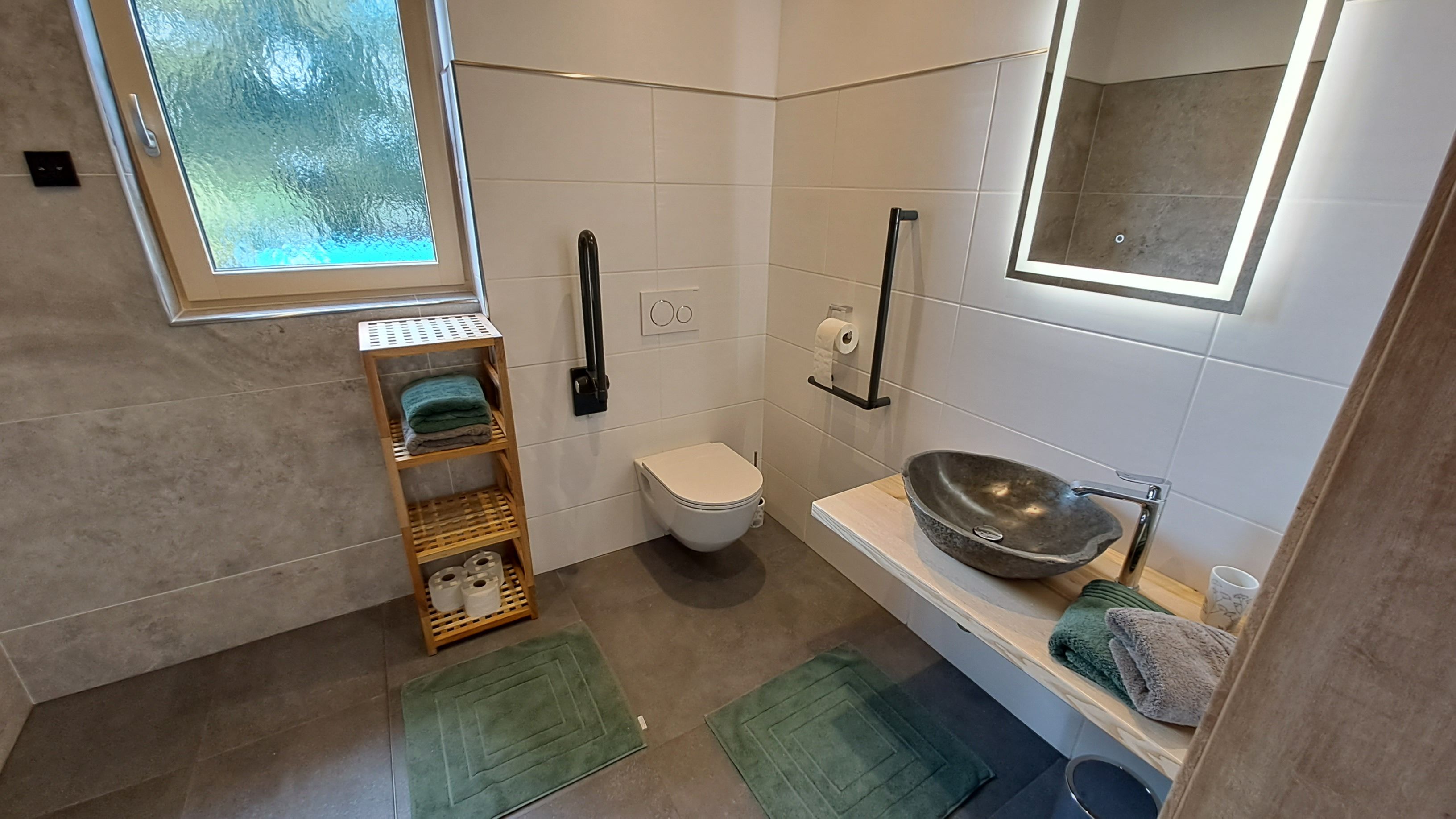 Badezimmer Erdgeschoss