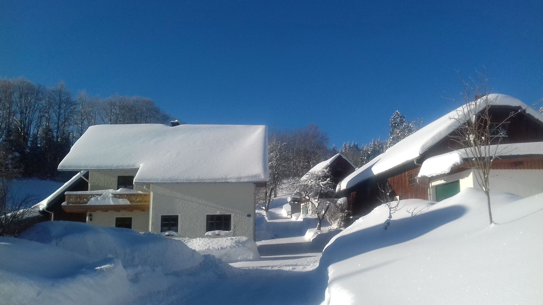 Hausansicht Winter