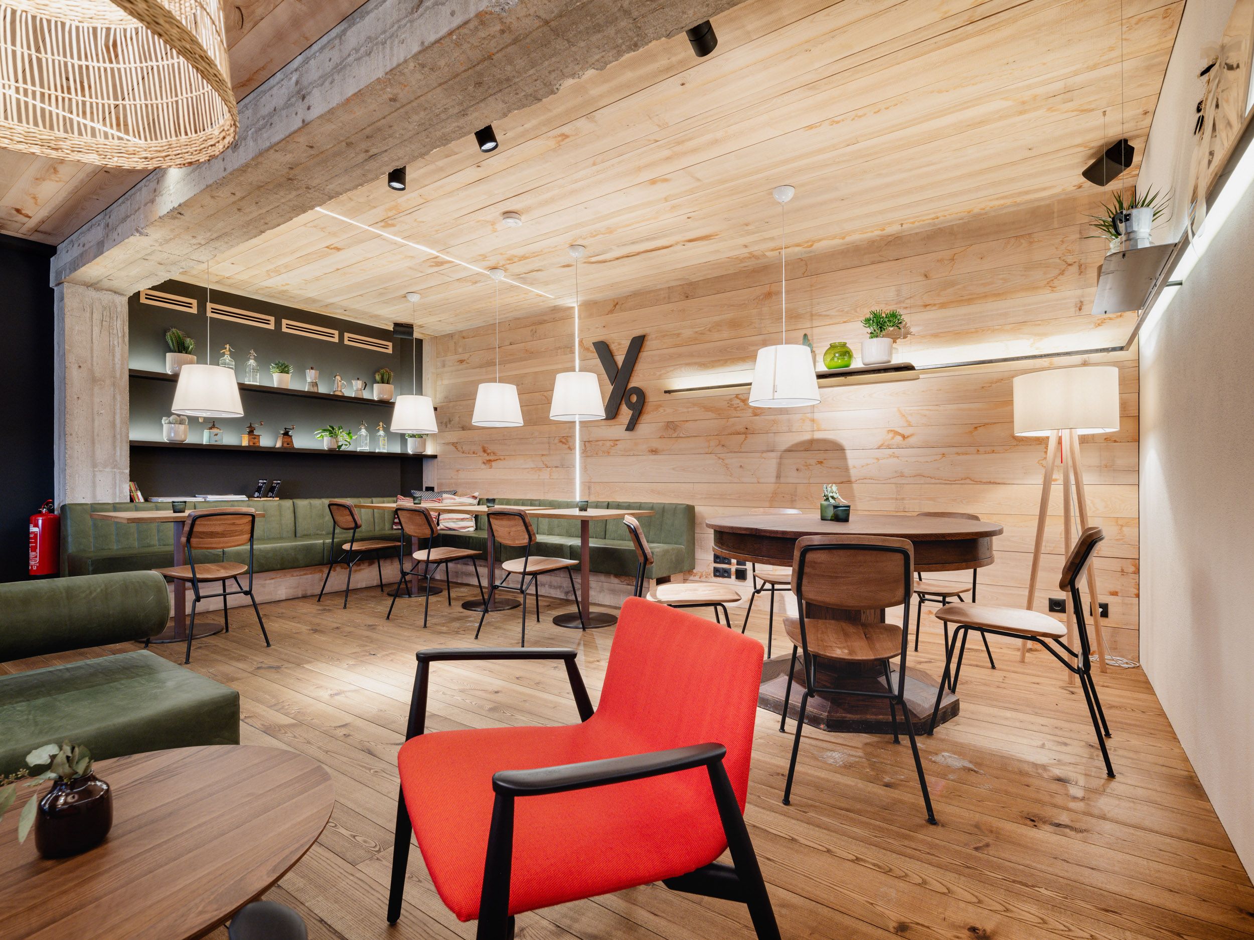 Ybsilon 9 Das Kaffeehaus
