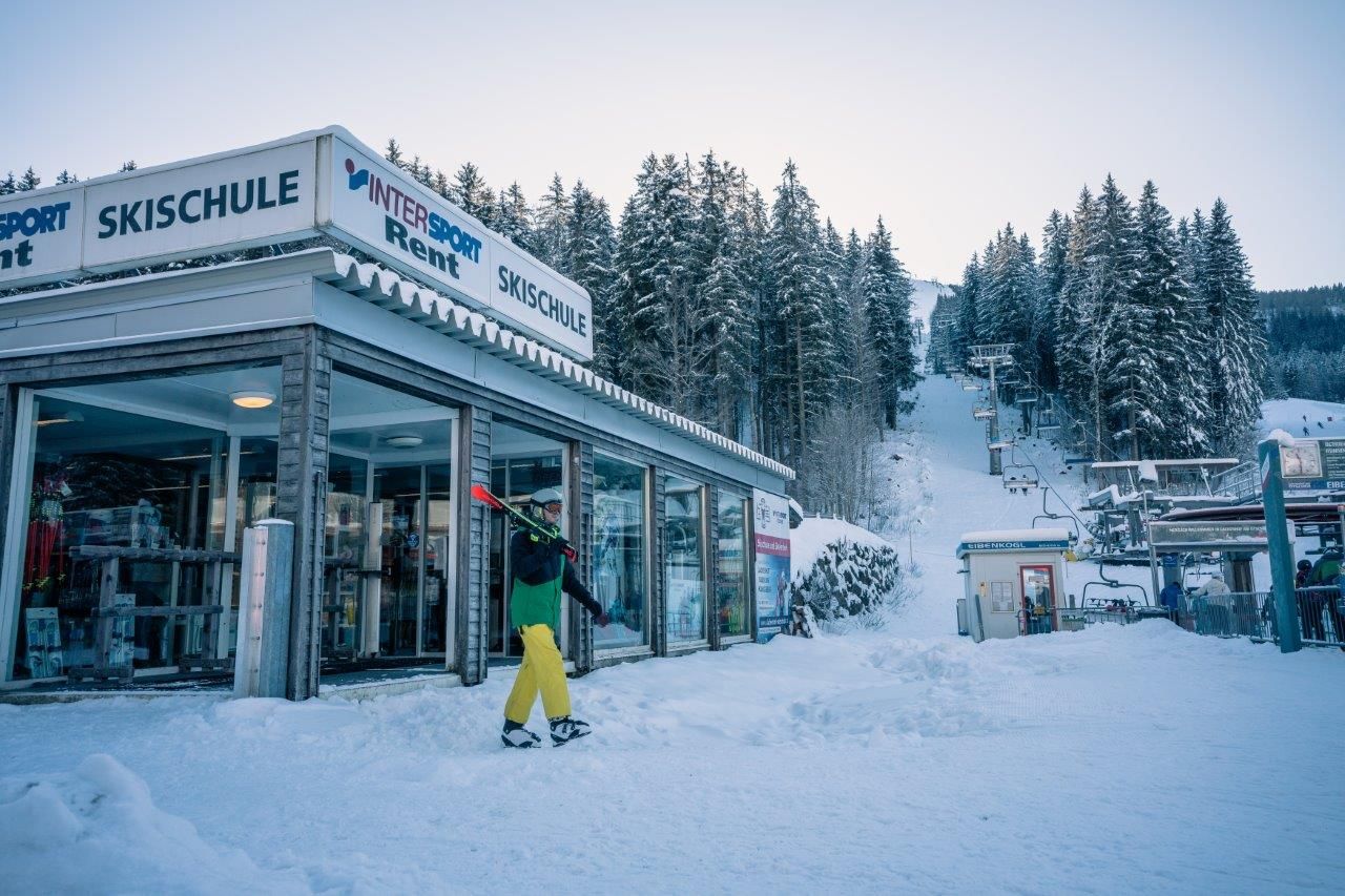 Skischule & Skiverleih Ötscher Lackenhof
