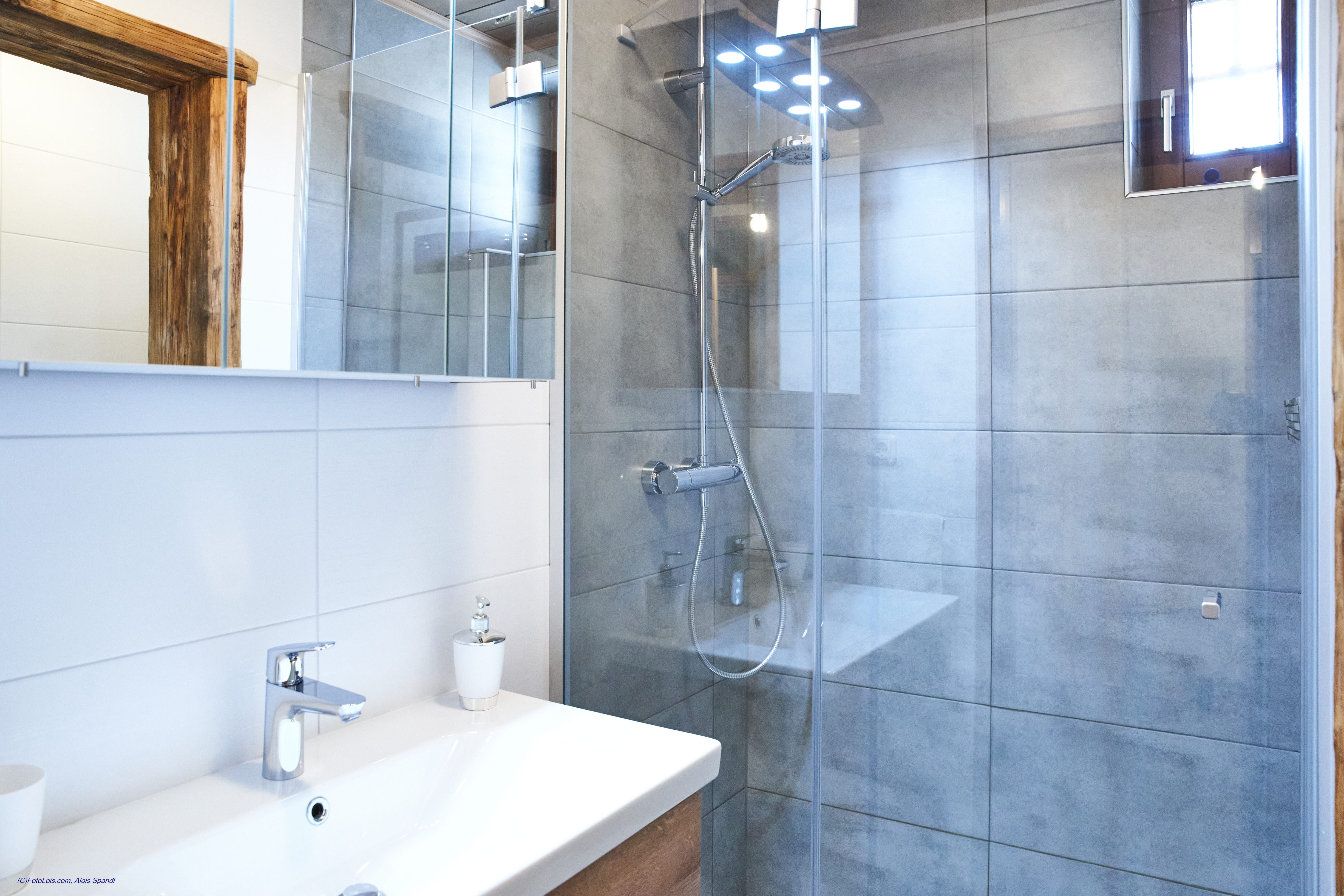 Ferienwohnung Bergerlebnis - Badezimmer