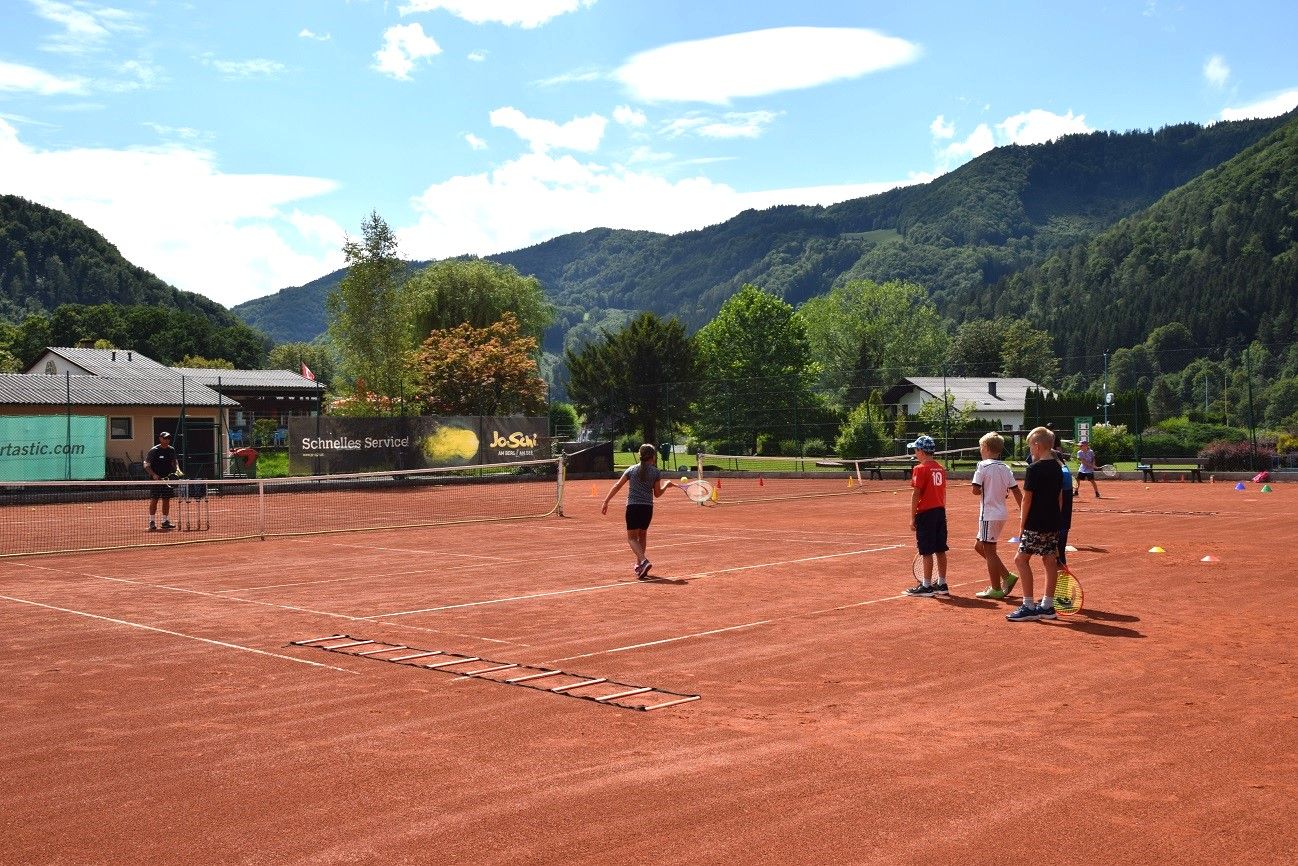 Tennisplatz