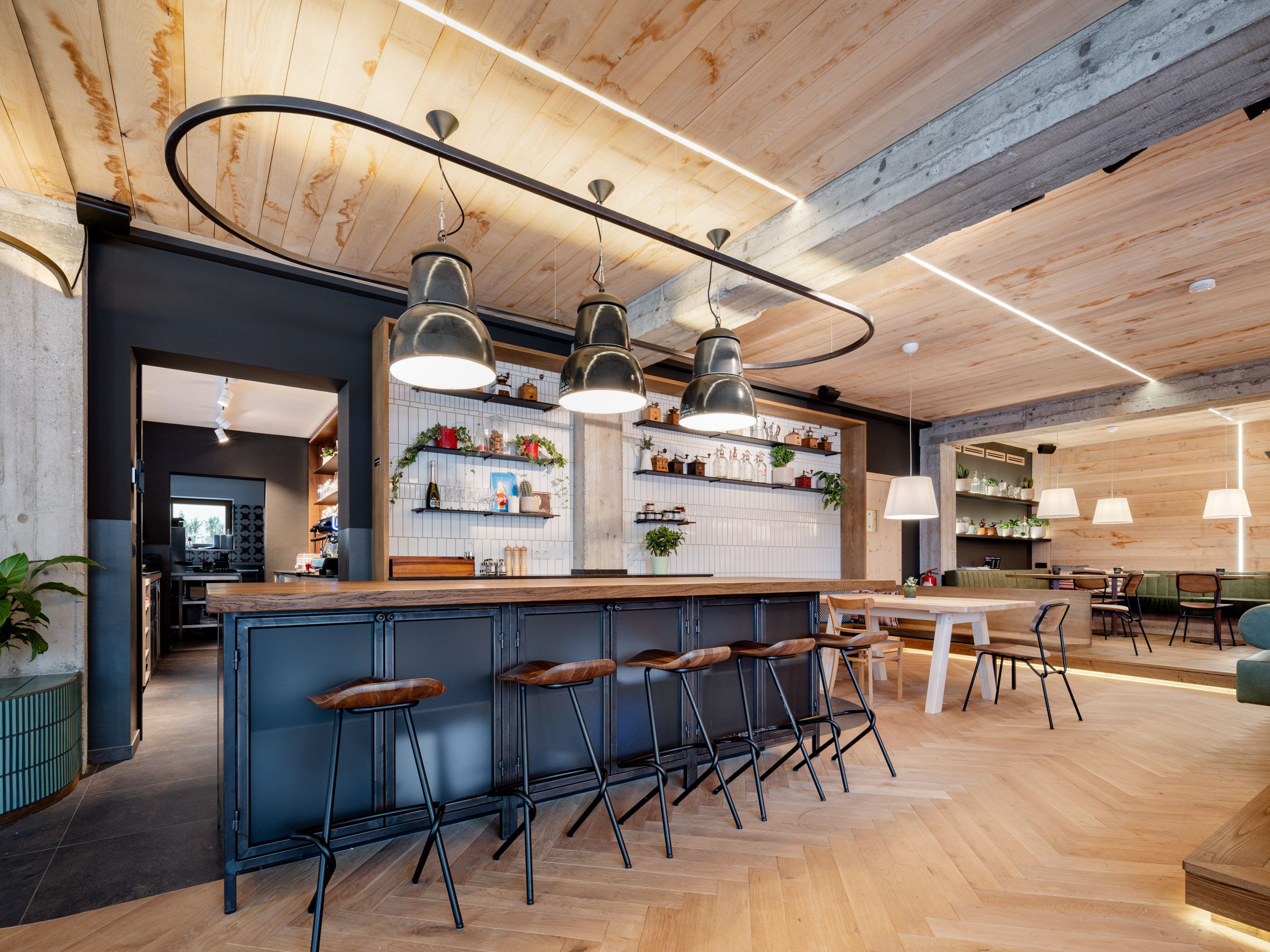 Ybsilon 9 Das Kaffeehaus