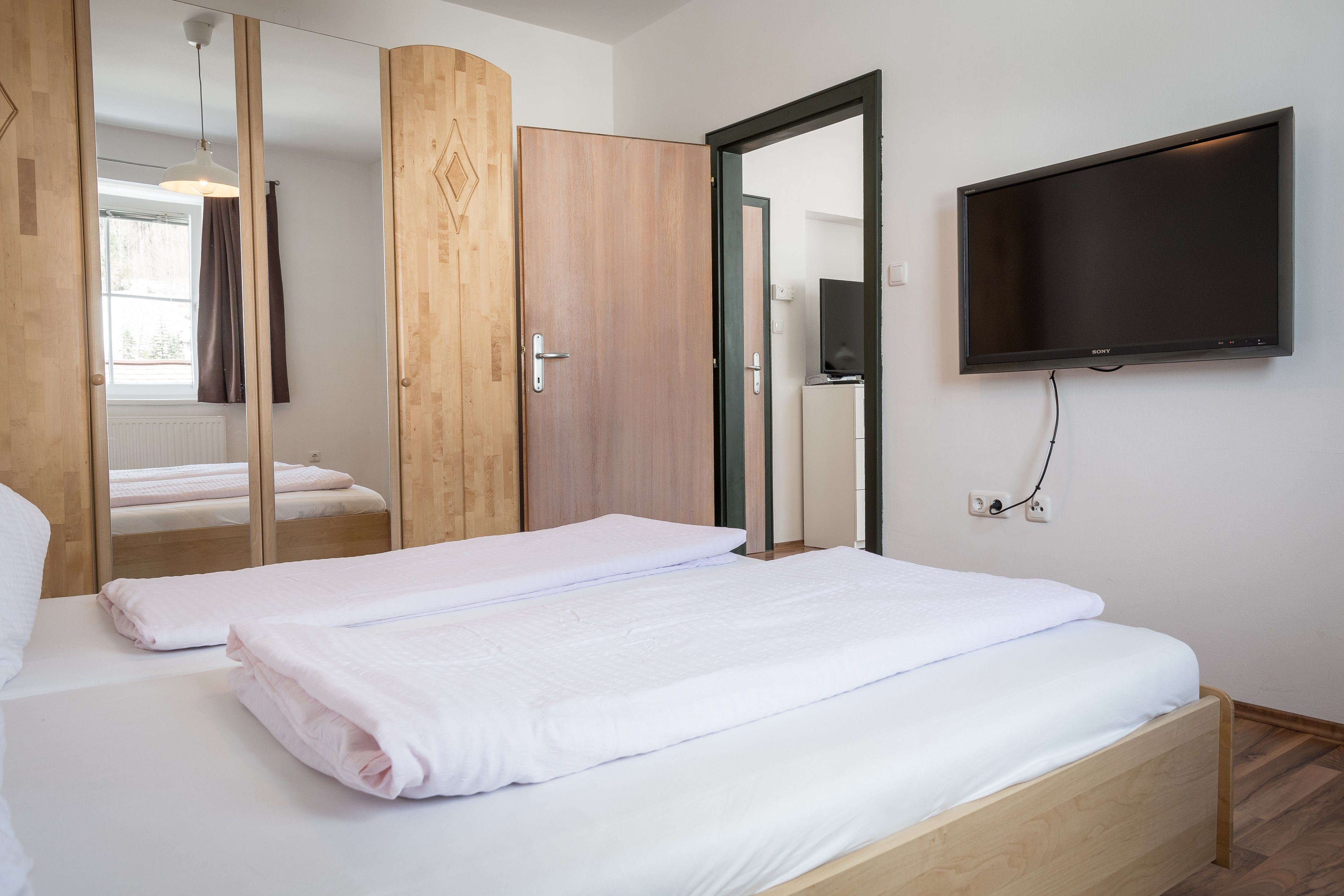 Schlafzimmer 2 im Ferienhaus Weitental