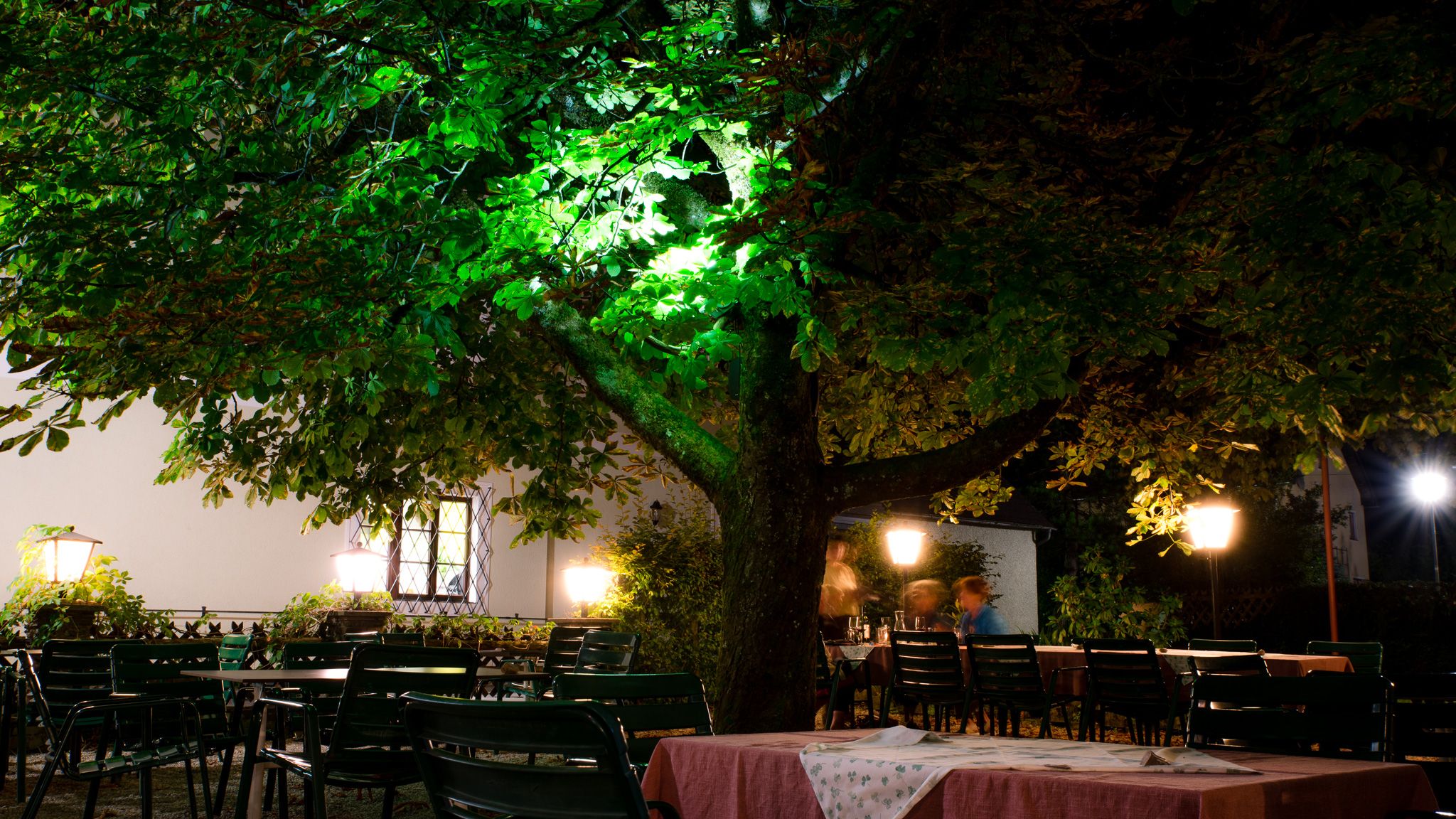 Lauschiger Gastgarten