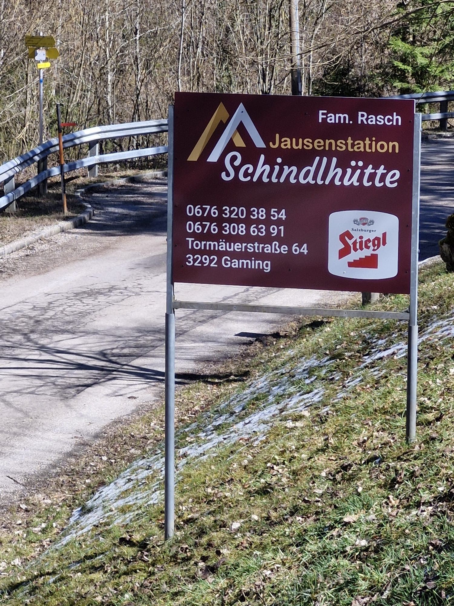 Schindlhütte im Frühling