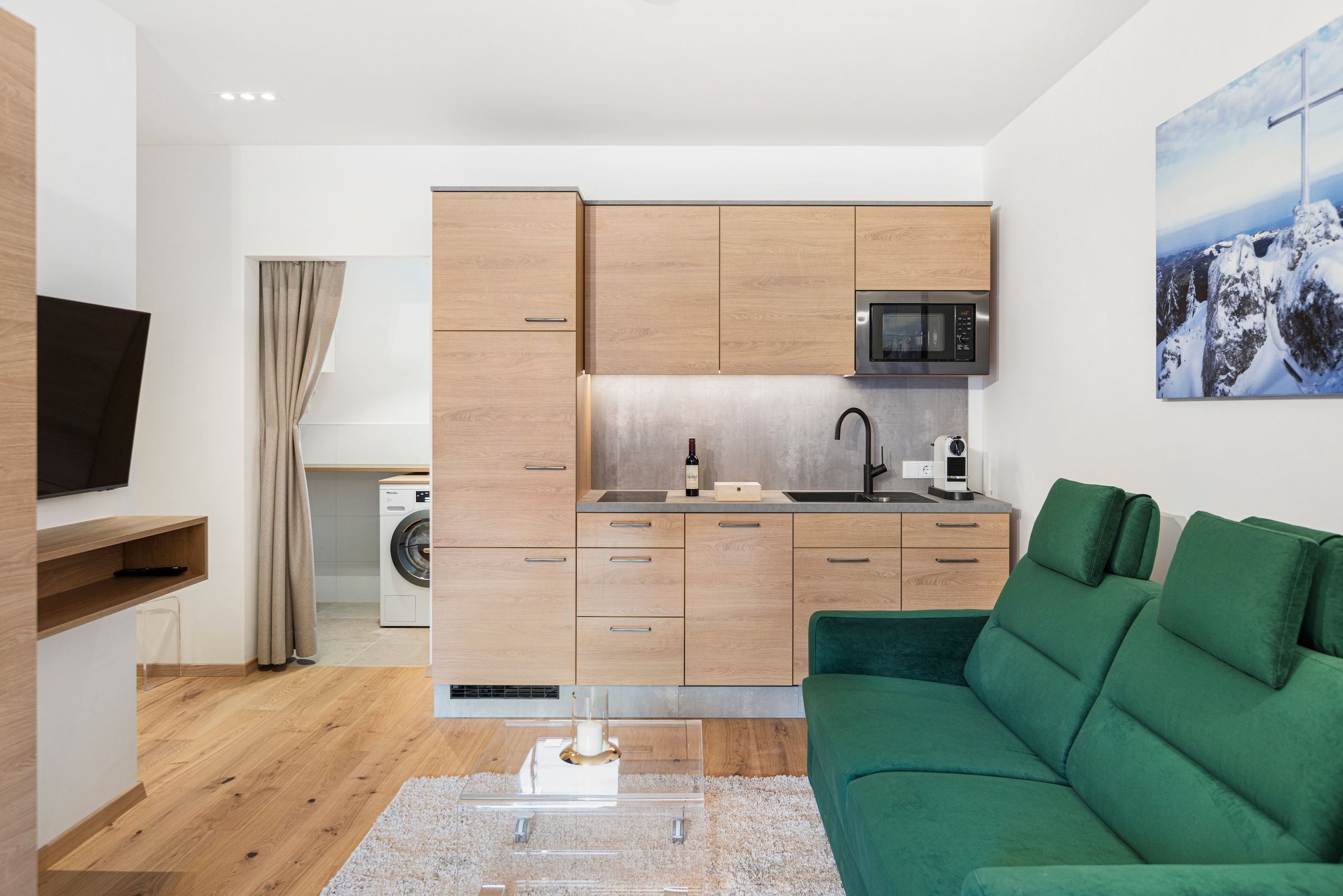 Zimmer & Apartments "Gasthof zum Goldenen Hirschen"
