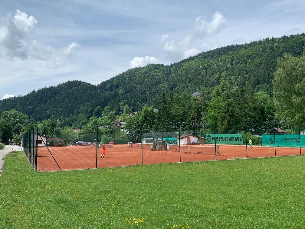 Tennisplatz